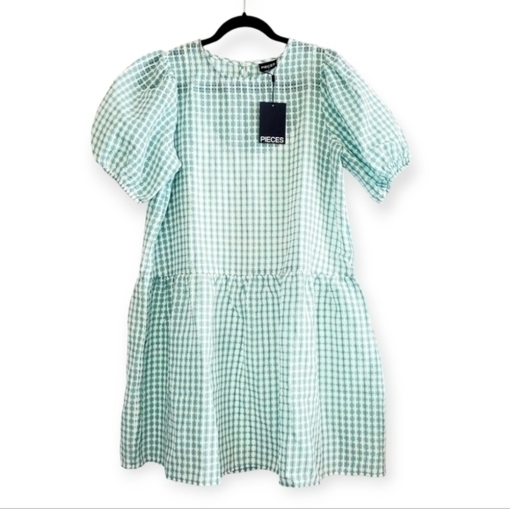 NWT Pieces Gingham Textured Tiered Puff Sleeve Dress